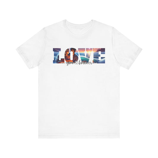 LOVE Tee